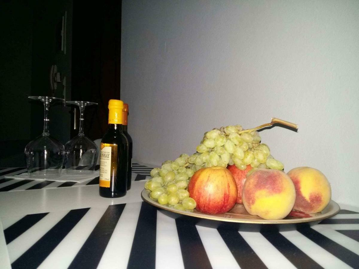 Myrto1 Apartment เปรเวซา ภายนอก รูปภาพ